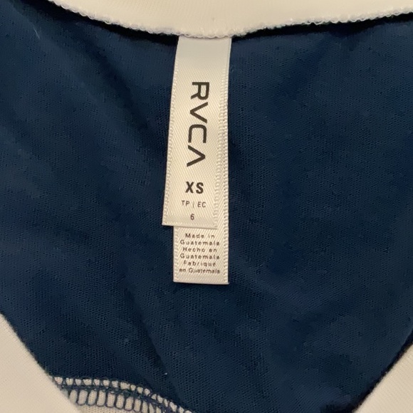 RVCA Long sleeve raglan tee - Picture 5 of 7